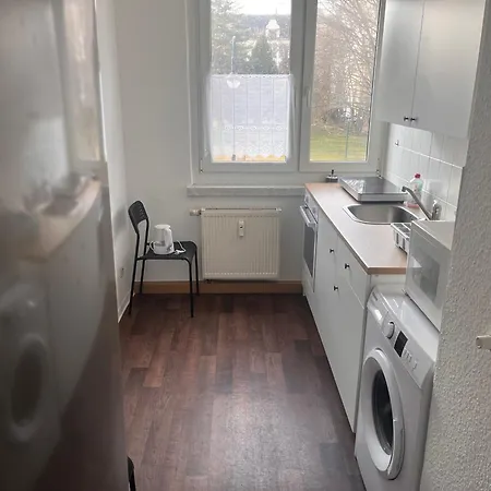 Guenstige Mitarbeiterunterkunft Im Lage * 켐니츠