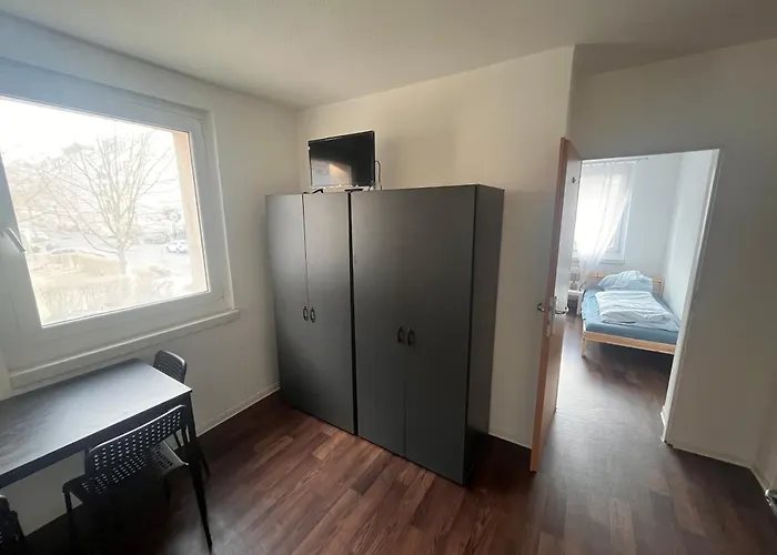 Guenstige Mitarbeiterunterkunft Im Lage *