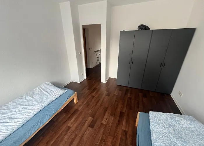 Guenstige Mitarbeiterunterkunft Im Lage Apartment Chemnitz